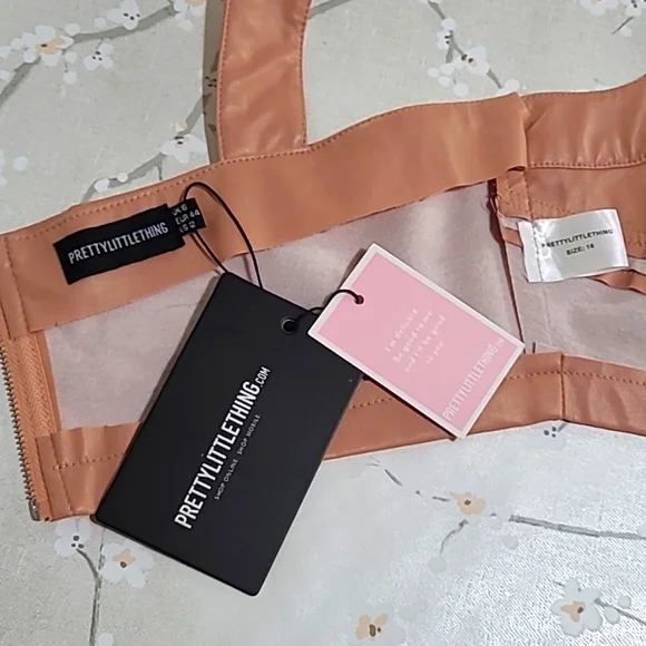 NWT Faux leather crop top bustier - Picture 8 of 11